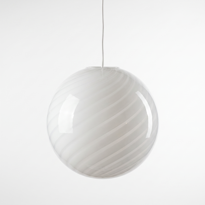 White glass pendant light studio shot – the BO-HA Kaja opal globe with its white-on-white swirl.