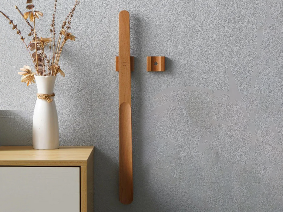 Kolm - Wooden Long Handle Magnetic Shoehorn 55 cm  BO-HA Natural Color  