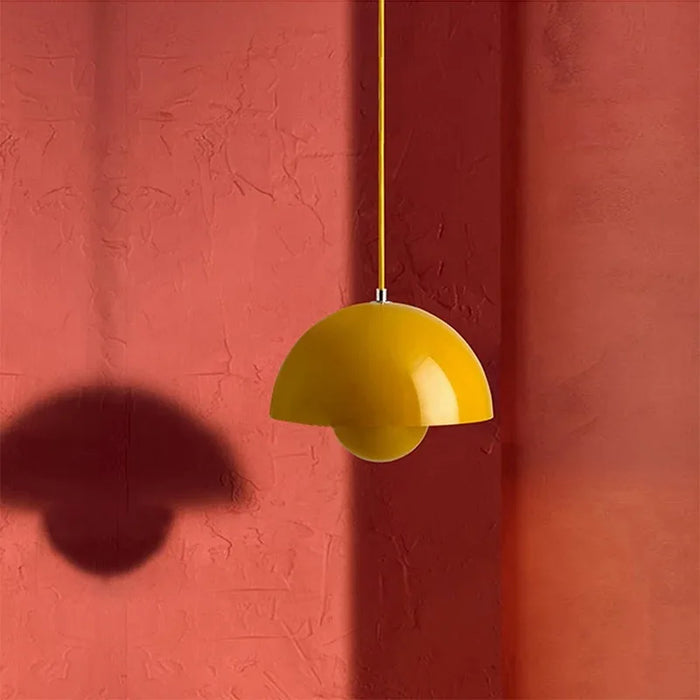Eydis – Bauhaus Pendant Light Flowerpot BO-HA