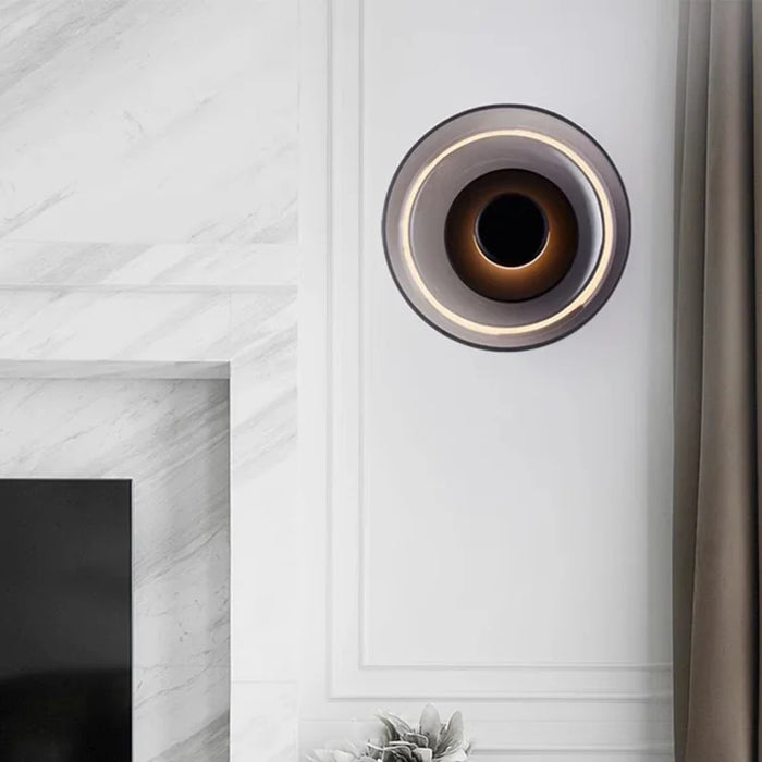 Svala - Modern Glass LED Wall Light BO-HA