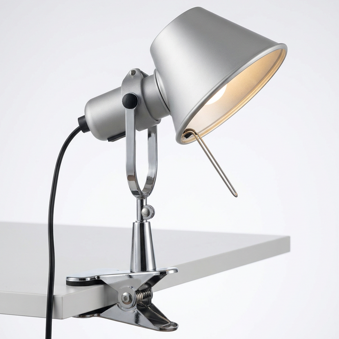 Nils – Nordic Clip-On Reading & Task Lamp BO-HA