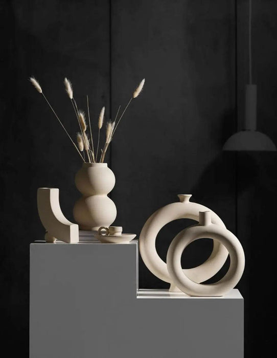 Ingrid - Minimal Ceramic Vase  BO-HA   