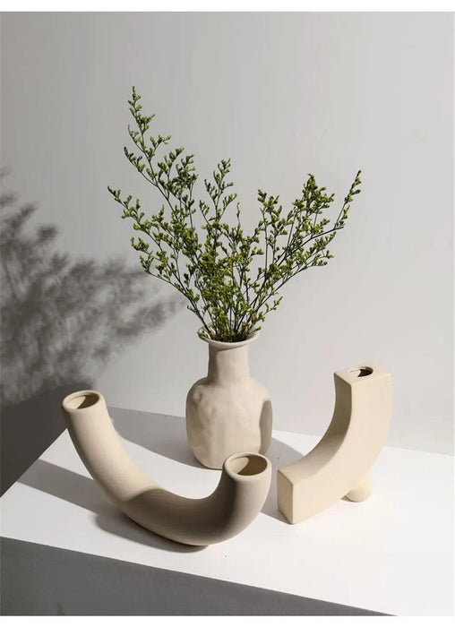 Ingrid - Minimal Ceramic Vase  BO-HA   